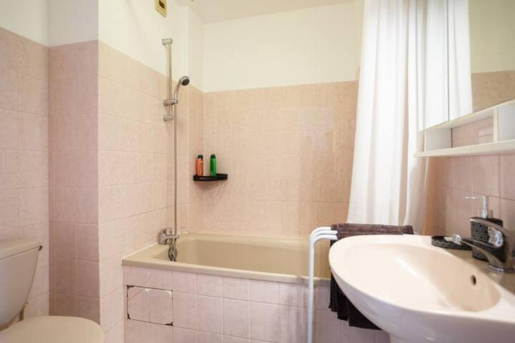 Appartement Cozy : 10/15 min des Champs Elysée Sartrouville Exterior foto